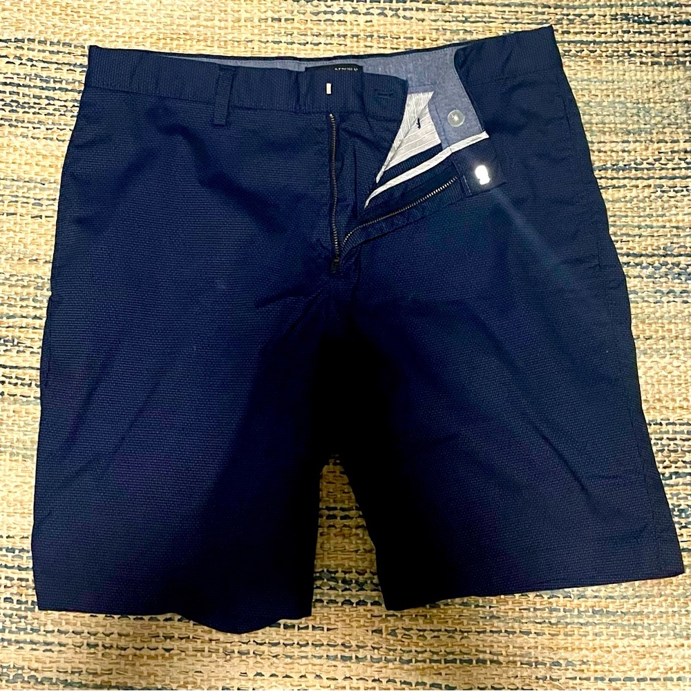 Banana Republic blue pattern shorts size 32